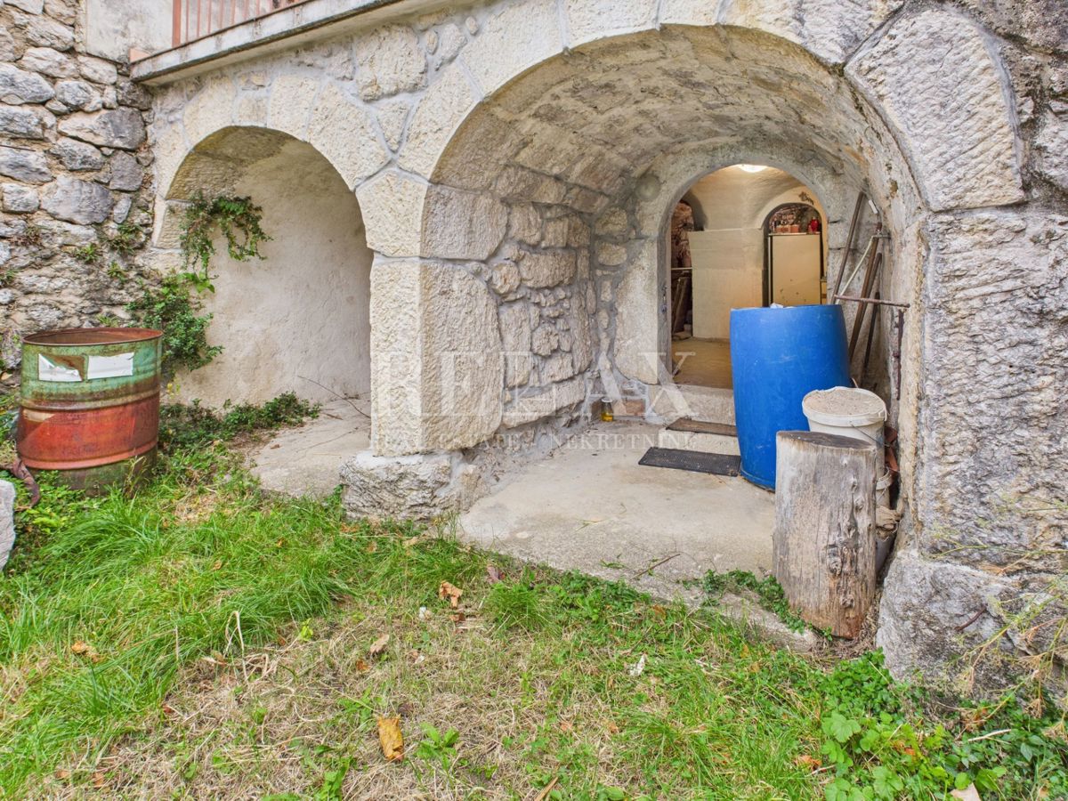 Grižane - kamnita hiša