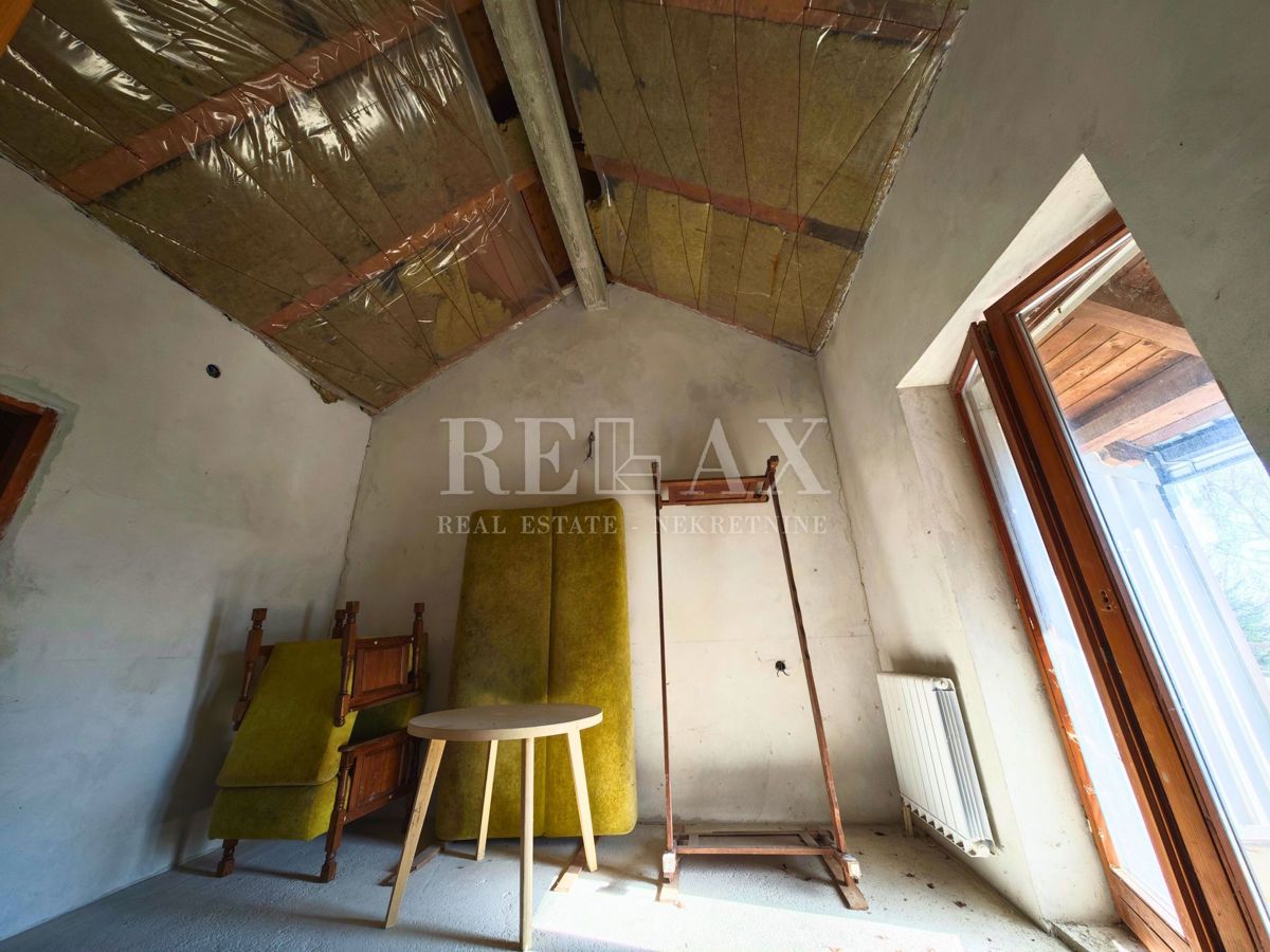 Fužine - samostojna hiša z velikim vrtom