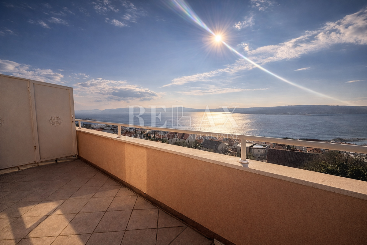 Crikvenica - luksuzna hiša z bazenom