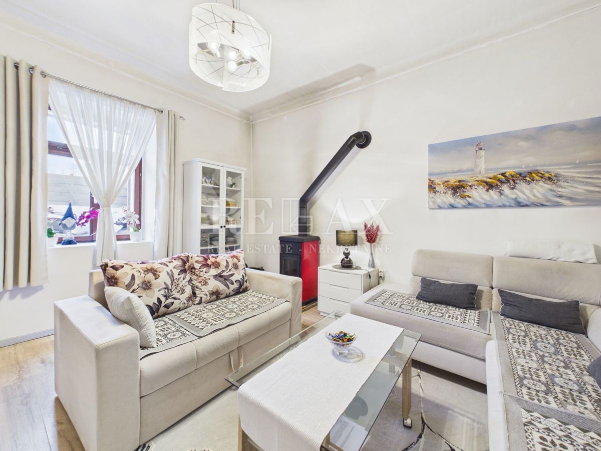 Hreljin - samostojna hiša z vrtom