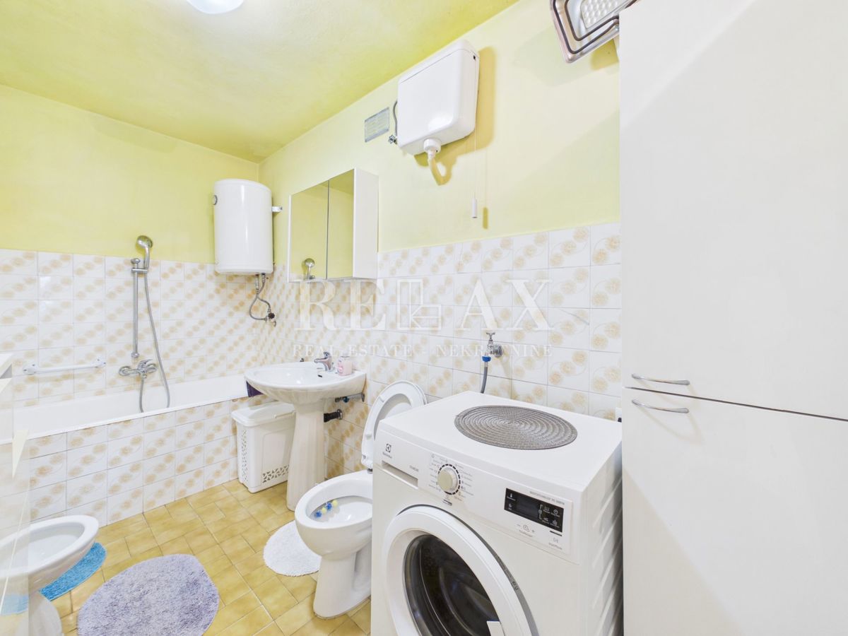 Hreljin - samostojna hiša z vrtom