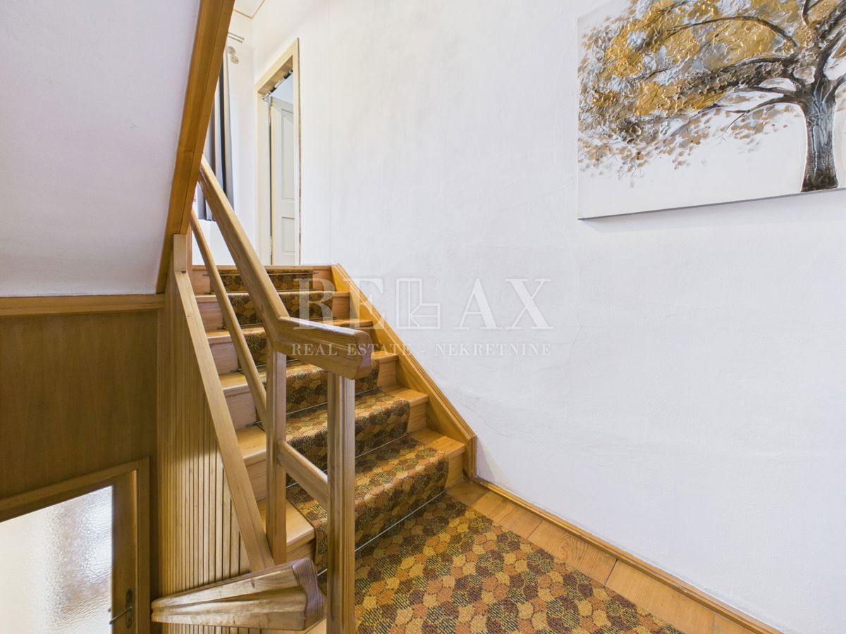 Hreljin - samostojna hiša z vrtom