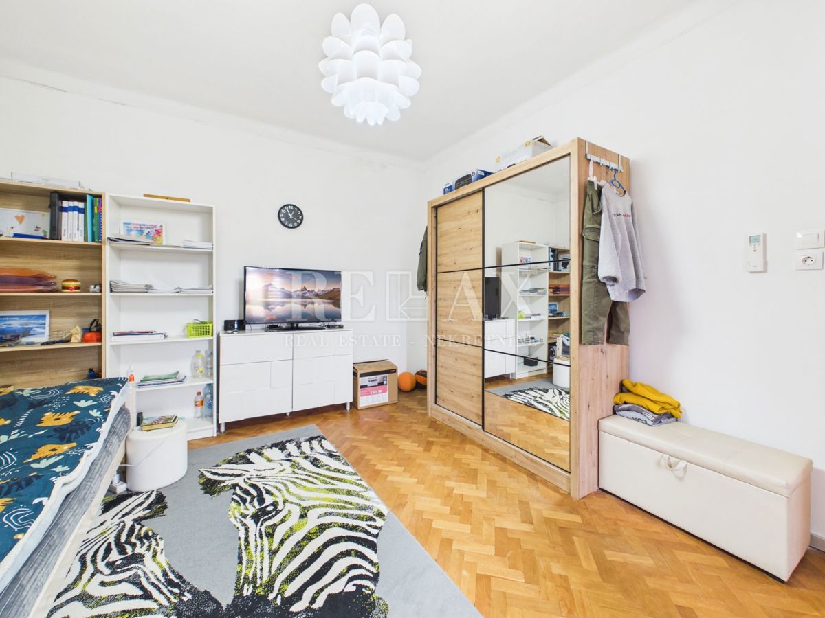 Hreljin - samostojna hiša z vrtom