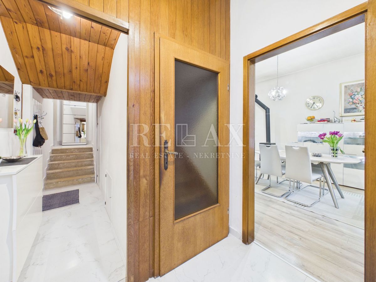 Hreljin - samostojna hiša z vrtom