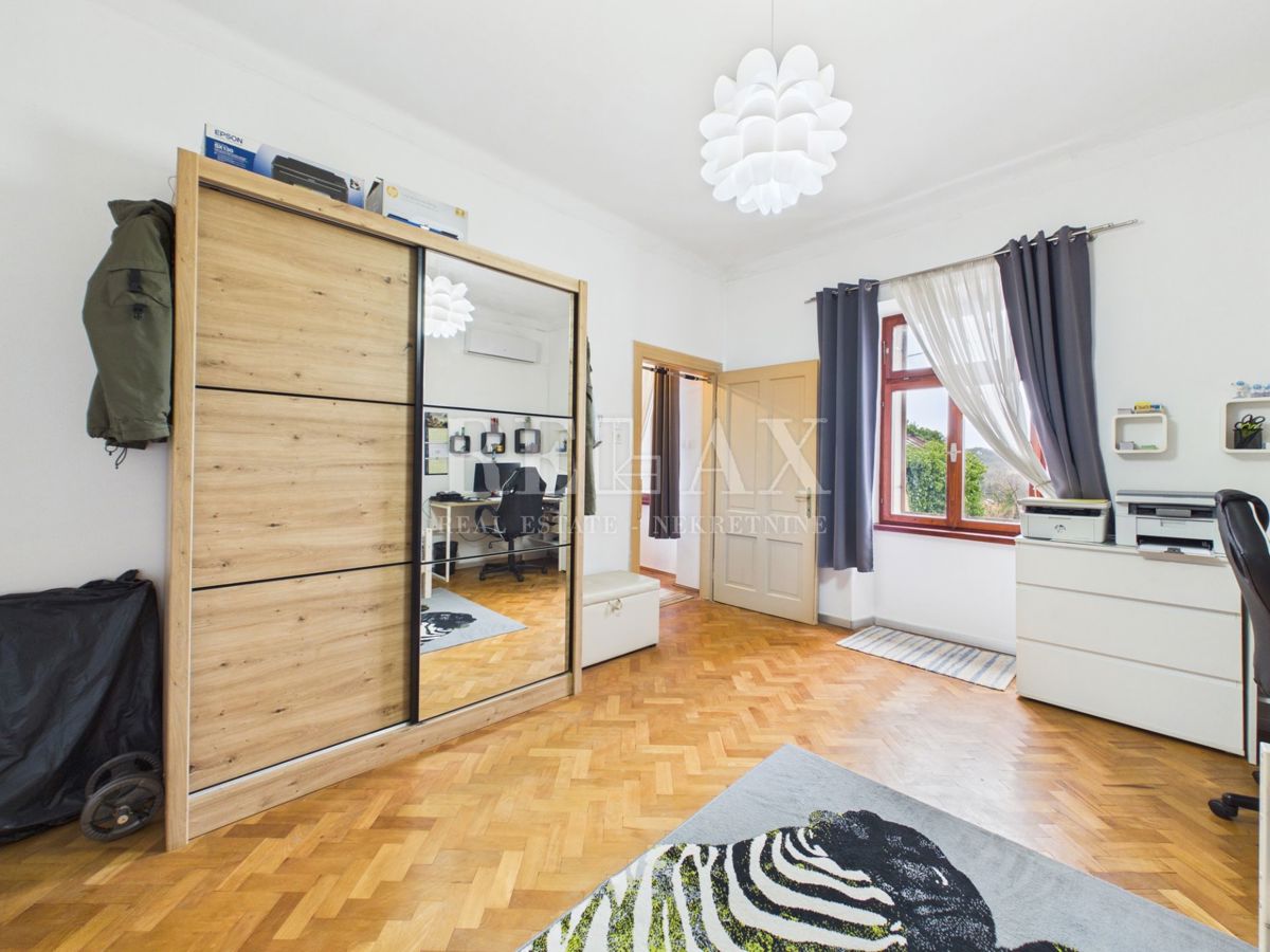 Hreljin - samostojna hiša z vrtom