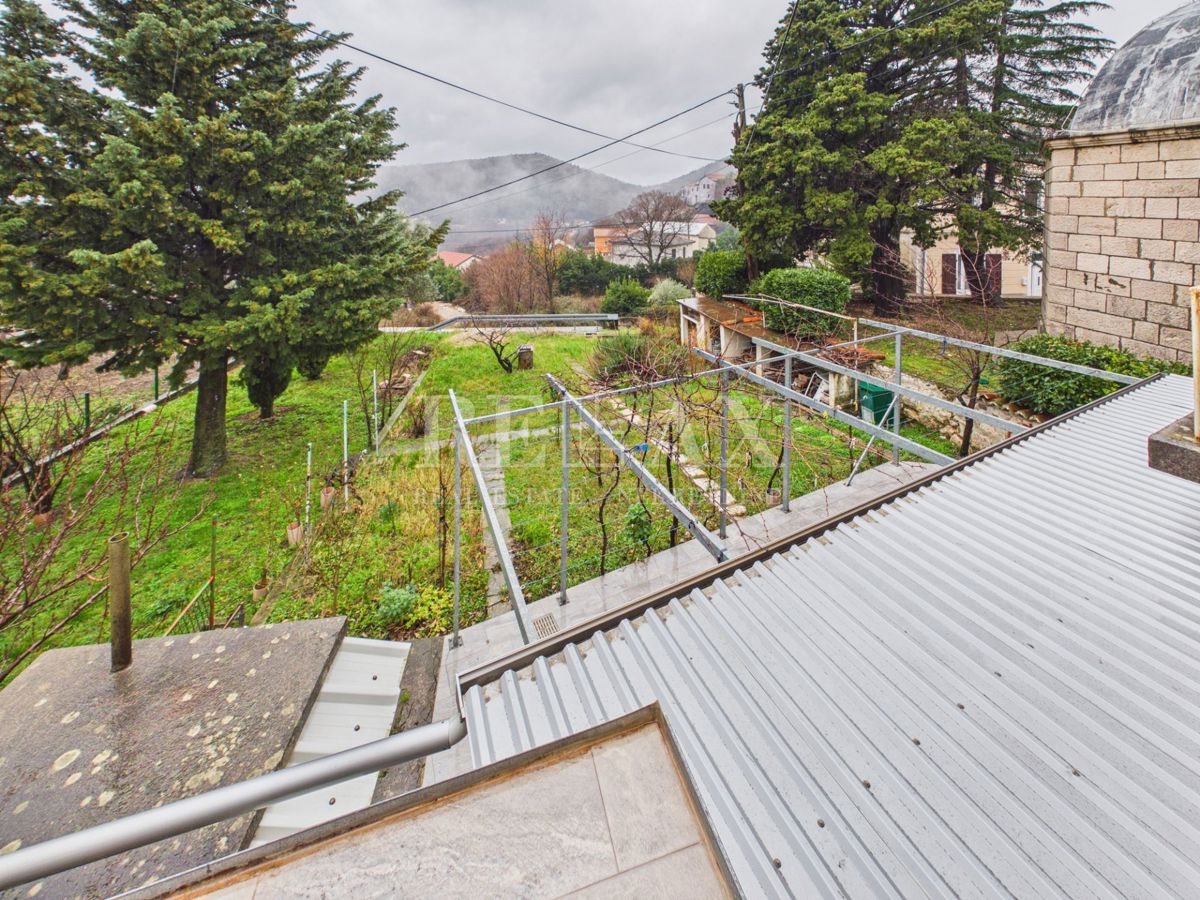 Bribir - hiša na odlični lokaciji