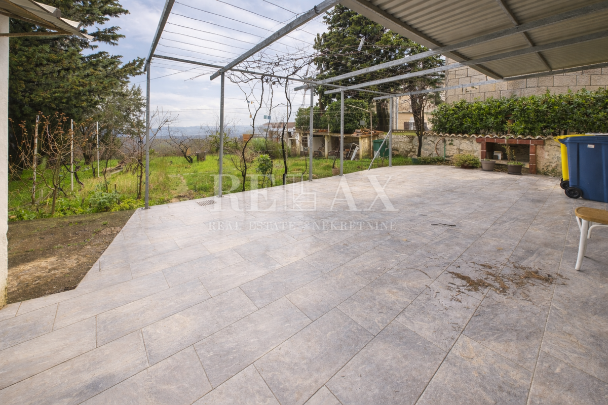 Bribir - hiša na odlični lokaciji