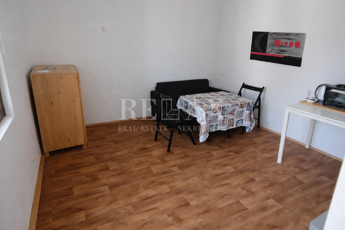 Bribir – Manjša hiša za mirno življenje v naravi