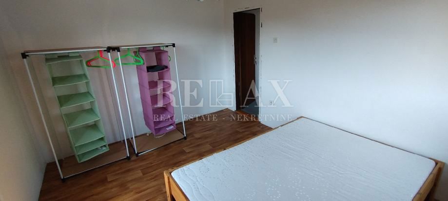 Bribir – Manjša hiša za mirno življenje v naravi