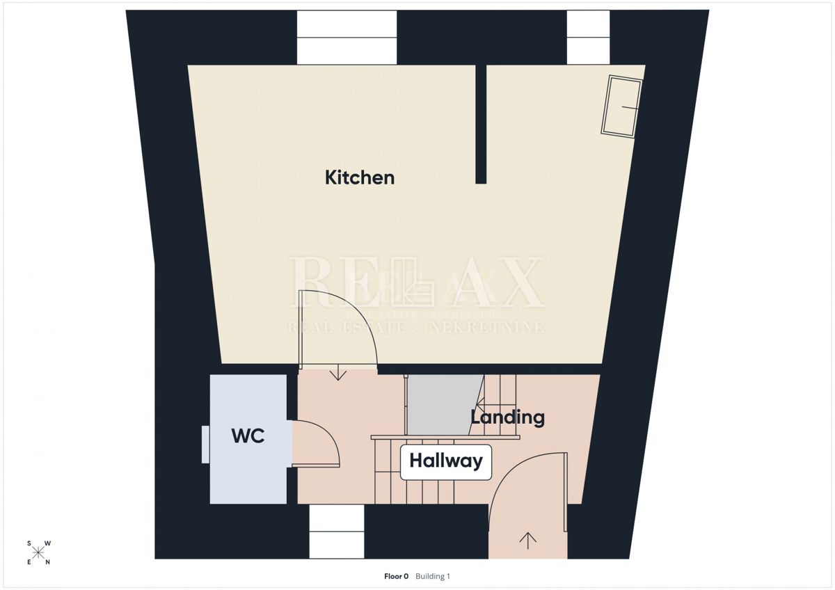Novi Vinodolski - dve hiši v središču mesta