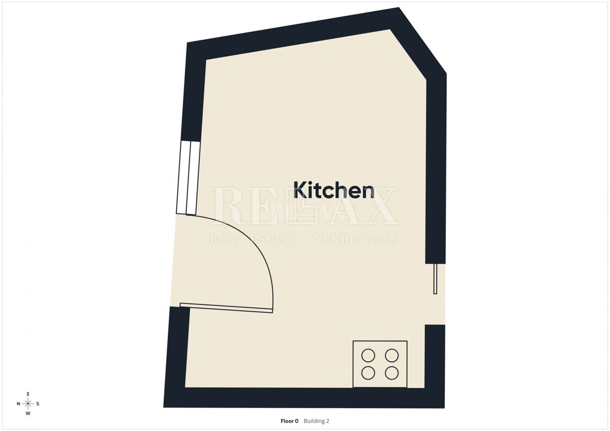 Jadranovo - hiša s 5 stanovanjskimi enotami