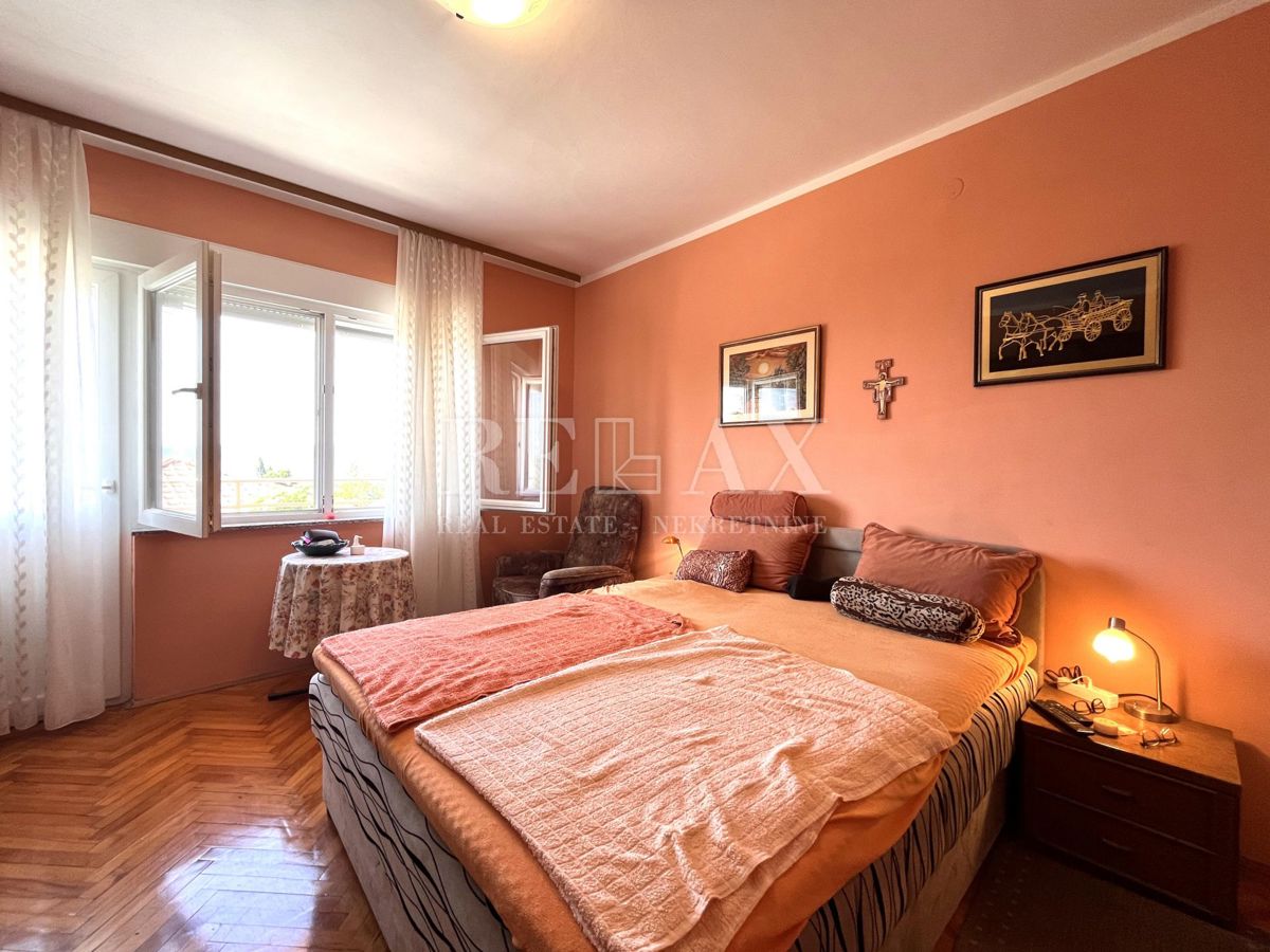 Crikvenica - apartma z zasebnim vrtom