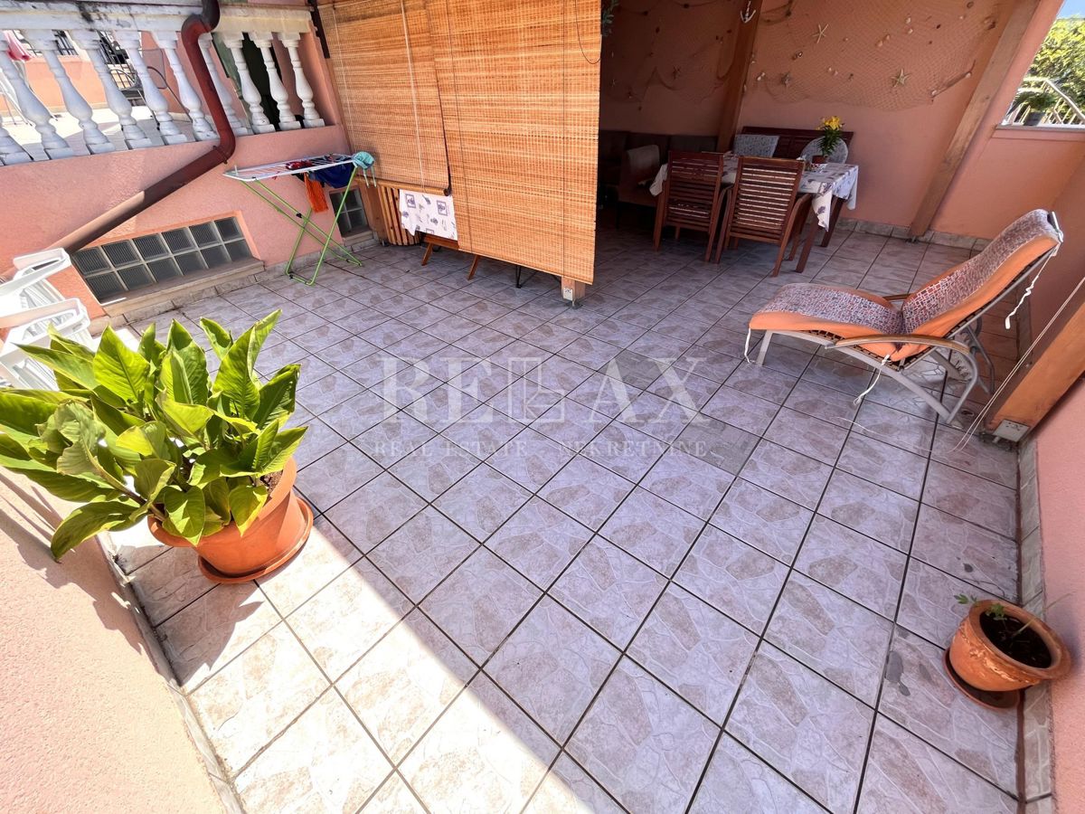 Crikvenica - apartma z zasebnim vrtom