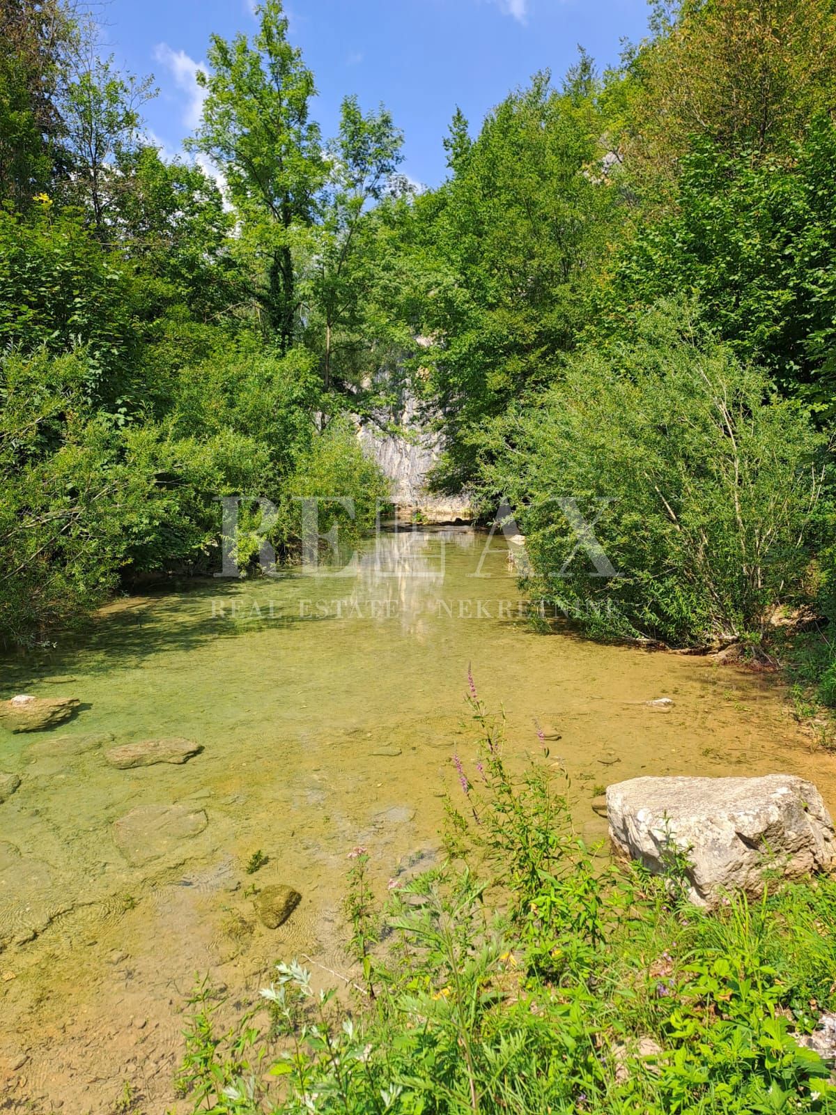 Plitvička Jezera - prvovrstno zazidljivo zemljišče v coni T1, T2, T3
