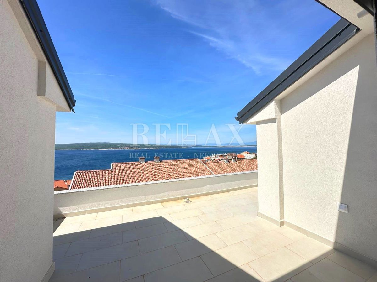 CRIKVENICA - Novogradnja s pogledom na morje