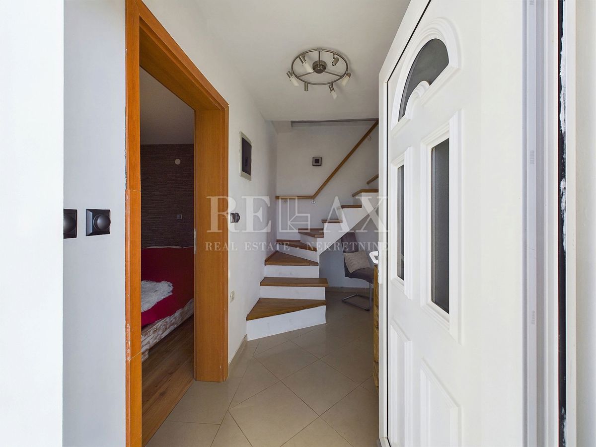Kraljevica - dvoetažni apartma s panoramskim razgledom