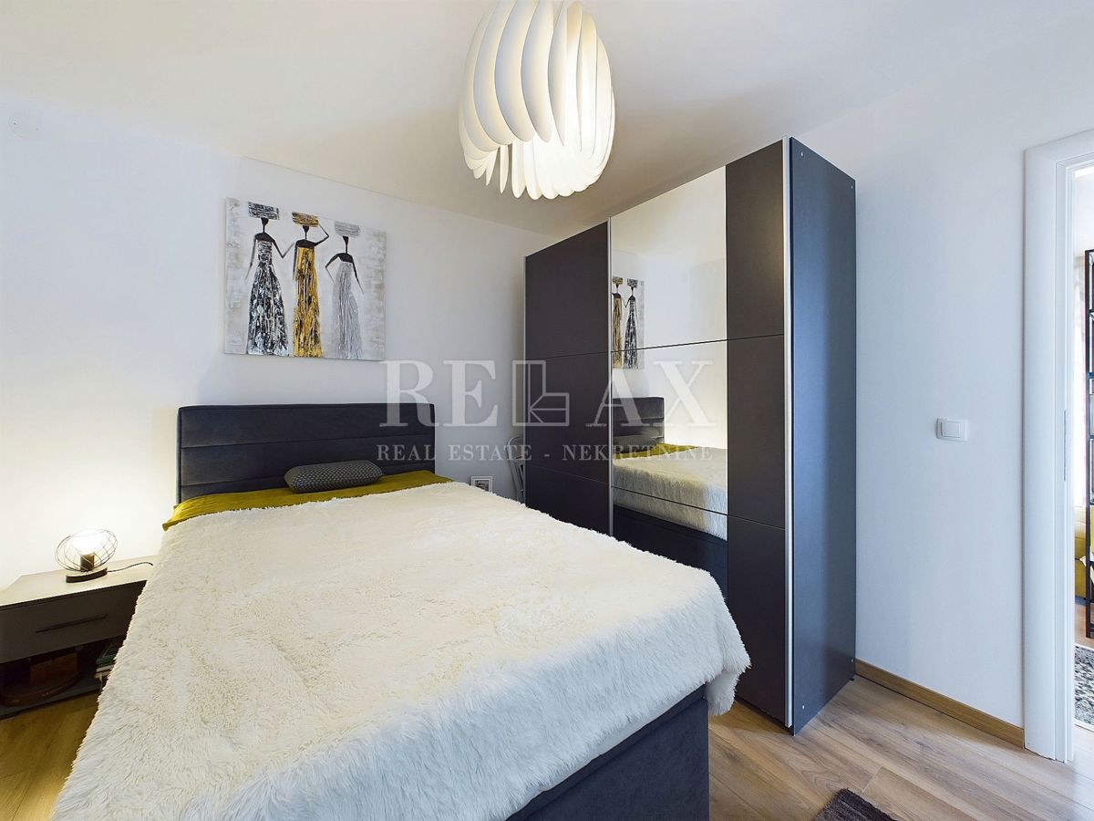 Novi Vinodolski - apartma z vrtom