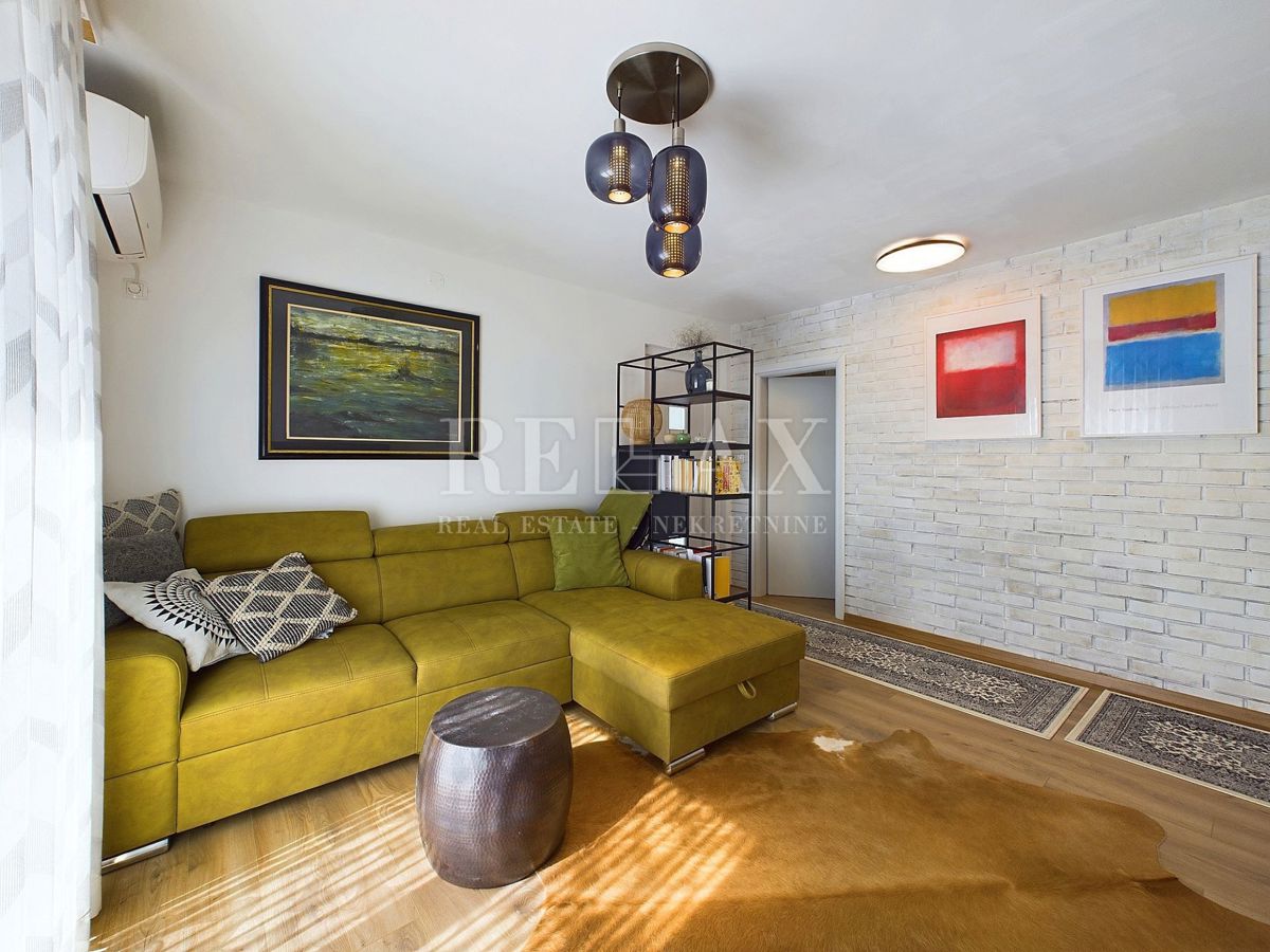Novi Vinodolski - apartma z vrtom