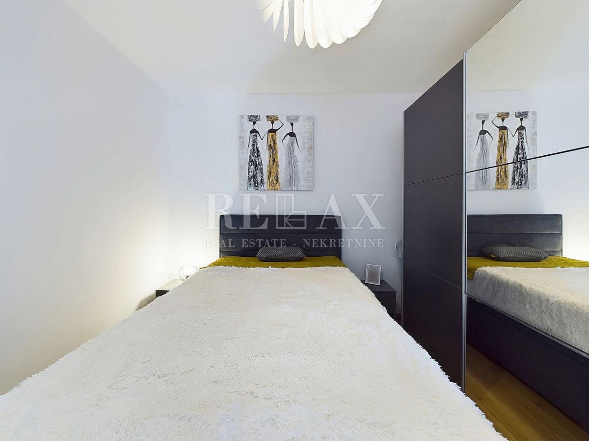 Novi Vinodolski - apartma z vrtom