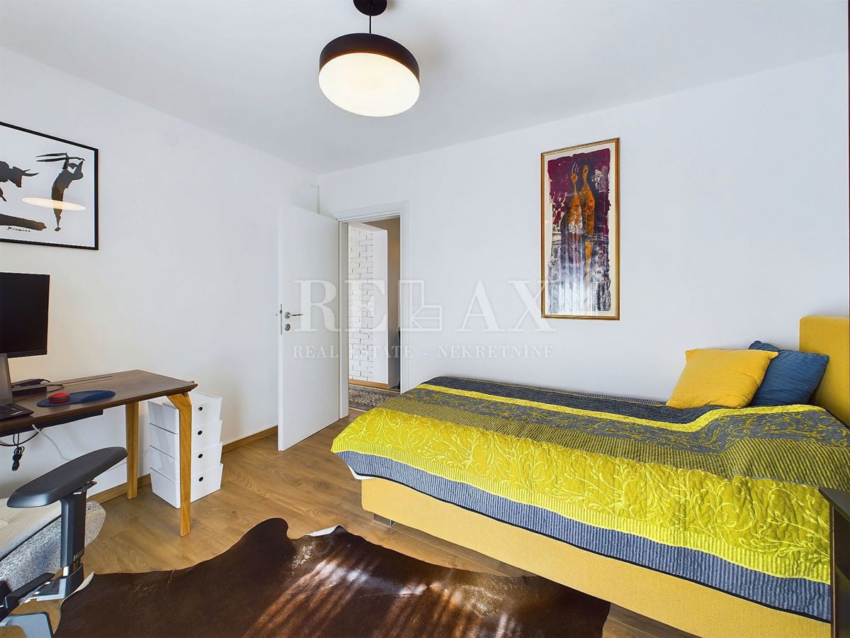 Novi Vinodolski - apartma z vrtom