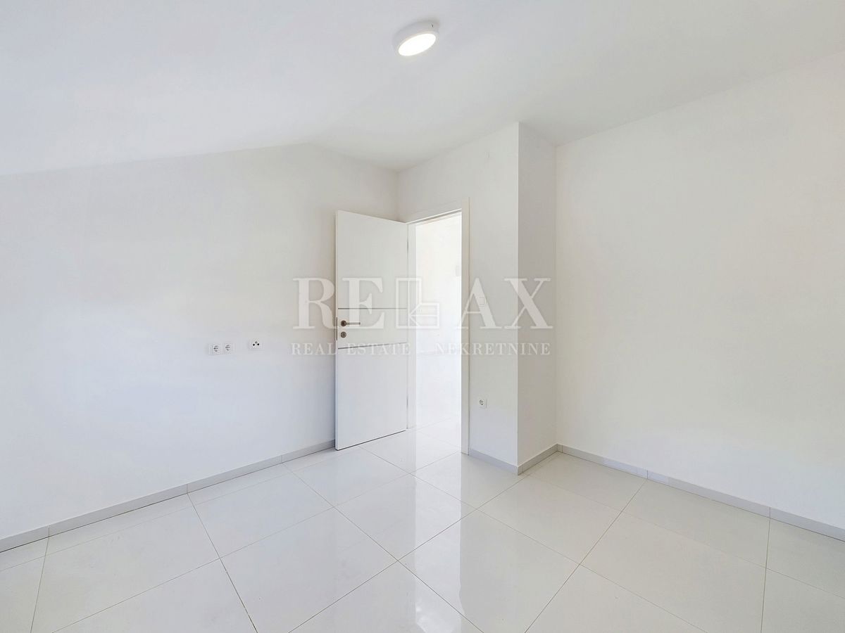 Crikvenica - dvoetažni apartma v novogradnji