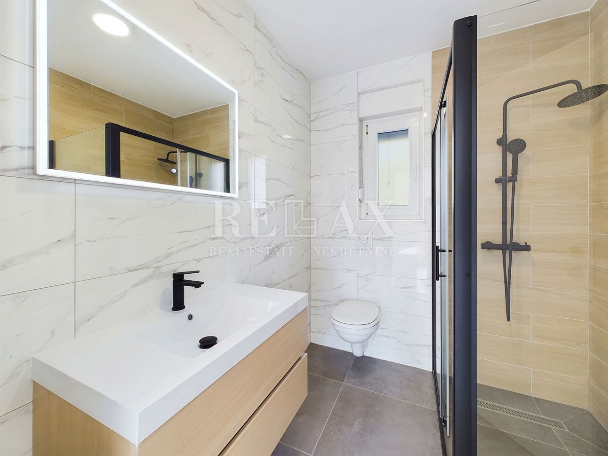 Crikvenica - dvoetažni apartma v novogradnji