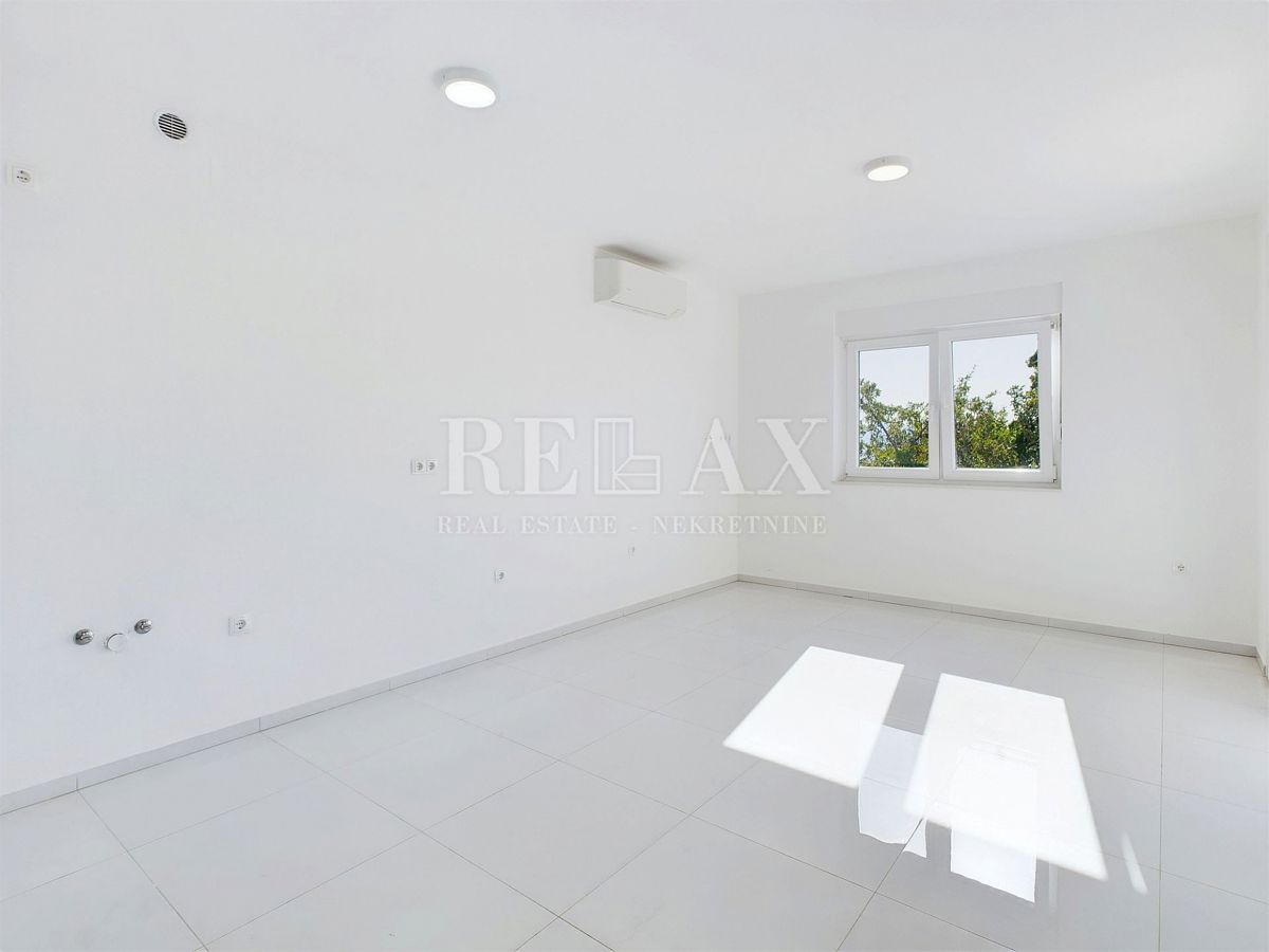 Crikvenica - dvoetažni apartma v novogradnji