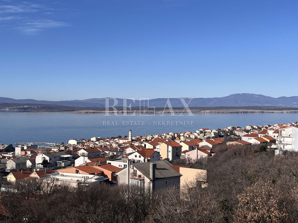 Crikvenica - dvosobni apartma s teraso
