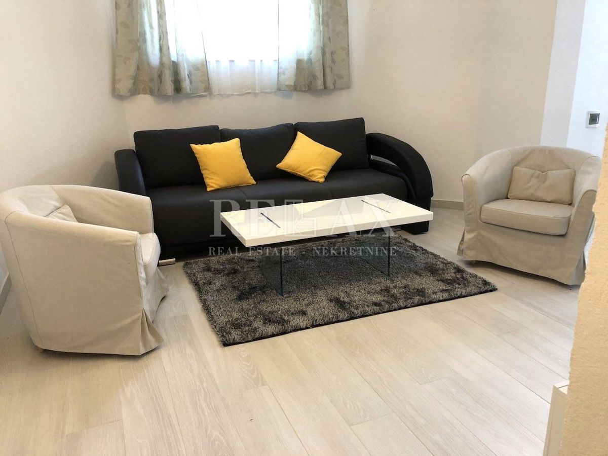 Oprić, Lovran - apartmajska vila z bazenom