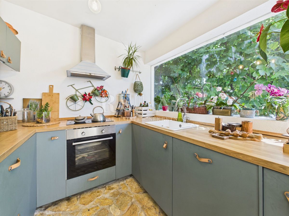 Crikvenica - očarljivo stanovanje v bližini morja