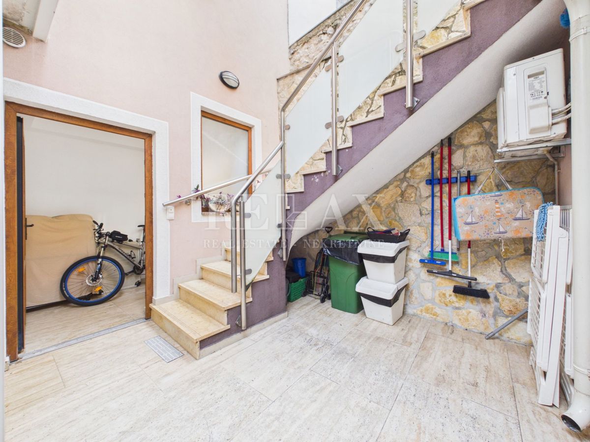 Crikvenica - dva apartmaja v centru