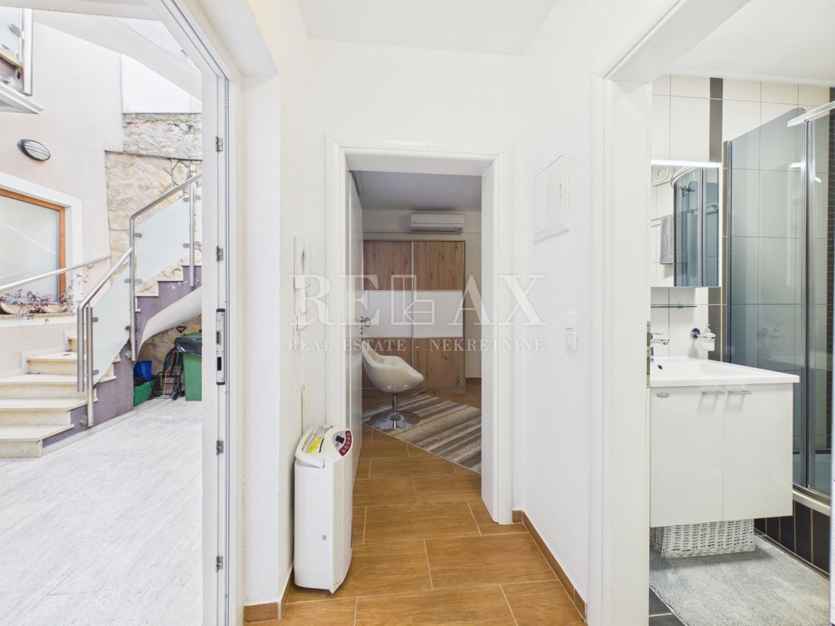 Crikvenica - dva apartmaja v centru