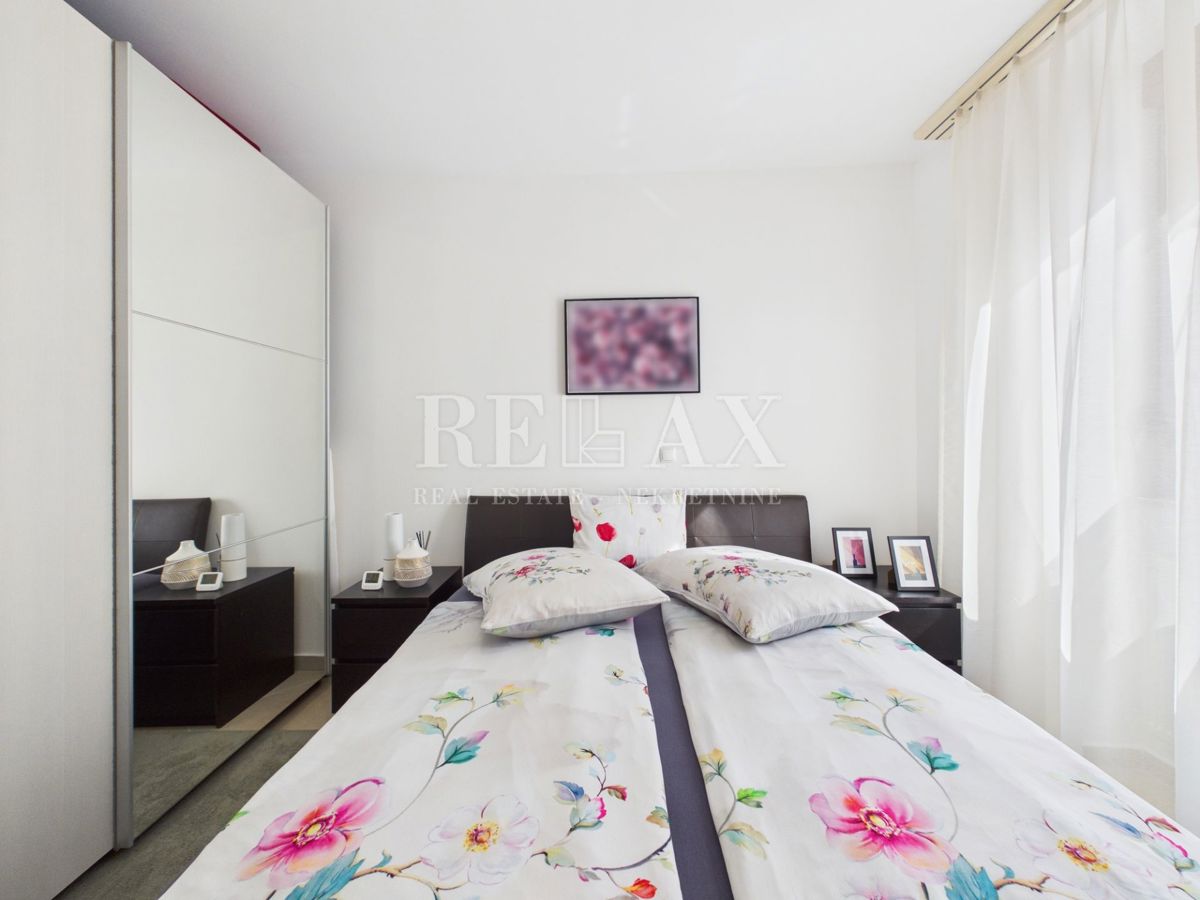 Crikvenica - dva apartmaja v centru