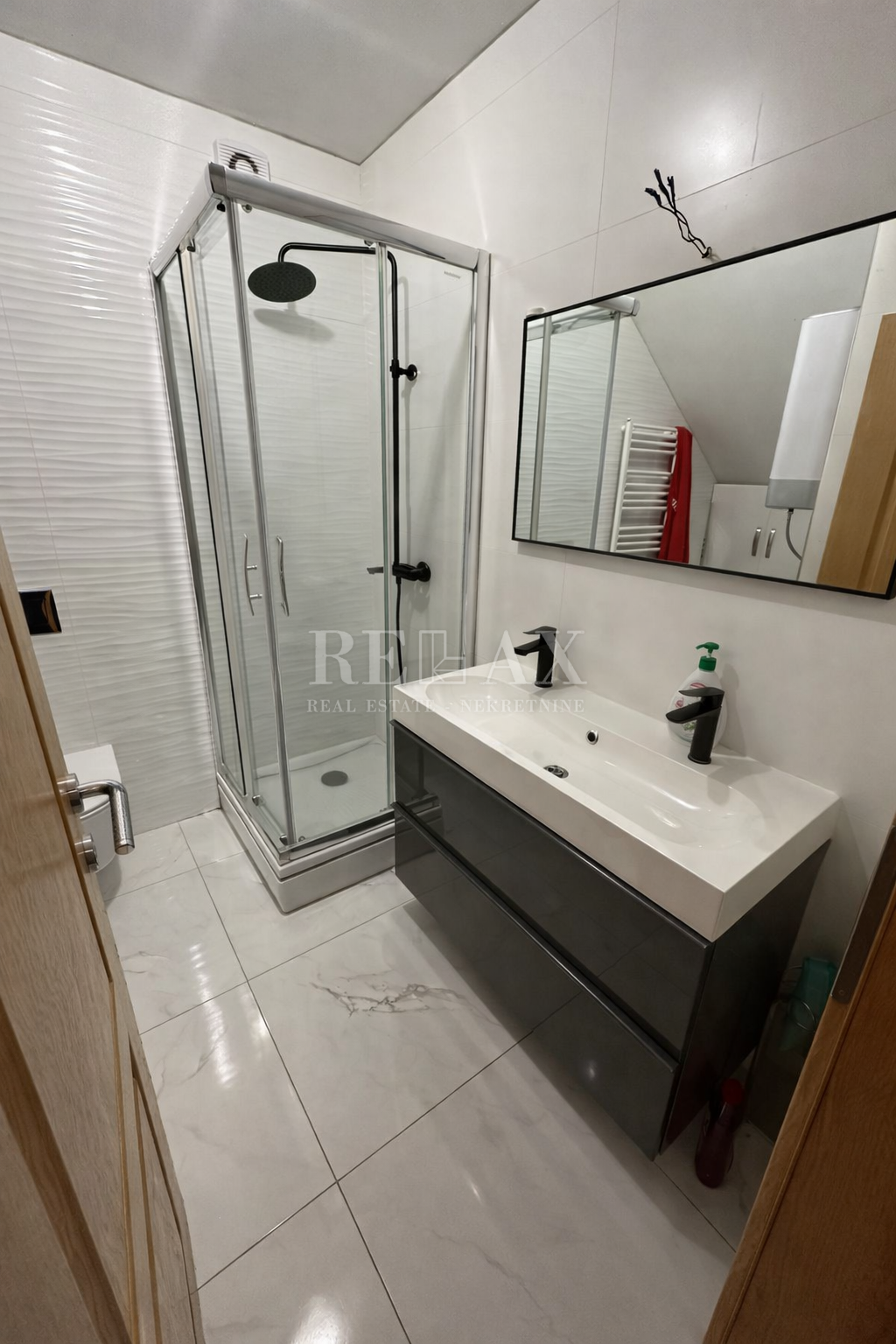 Crikvenica - trosobno stanovanje s pogledom na morje