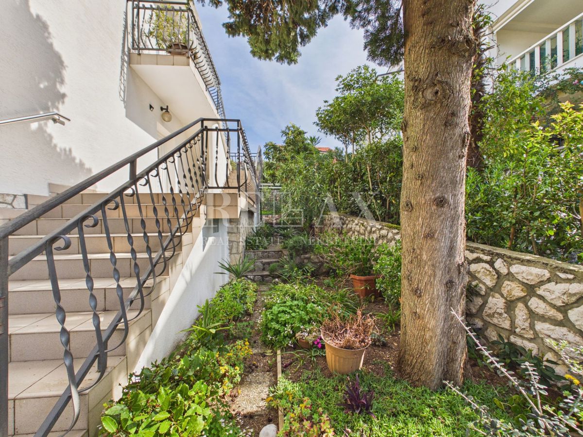 Dramalj - apartma s panoramskim pogledom na morje