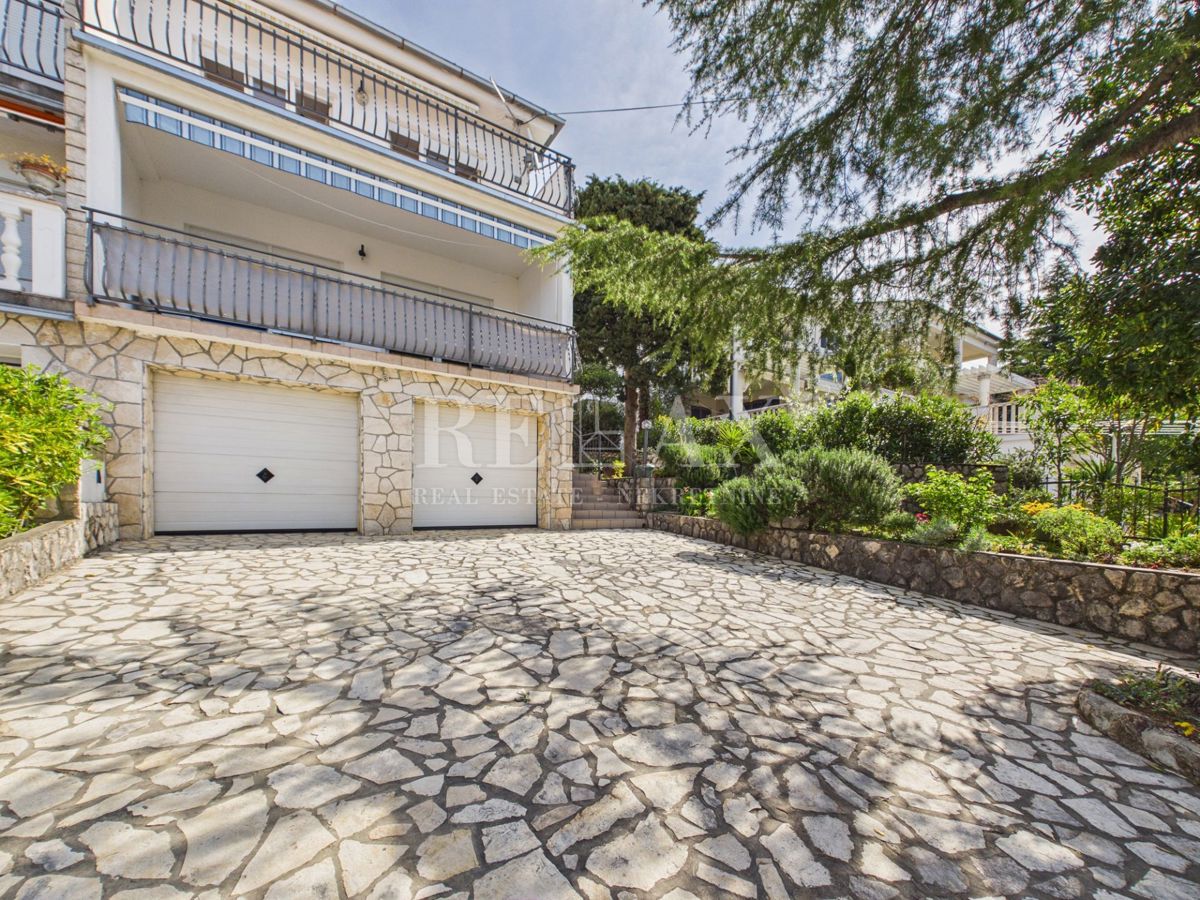 Dramalj - apartma s panoramskim pogledom na morje