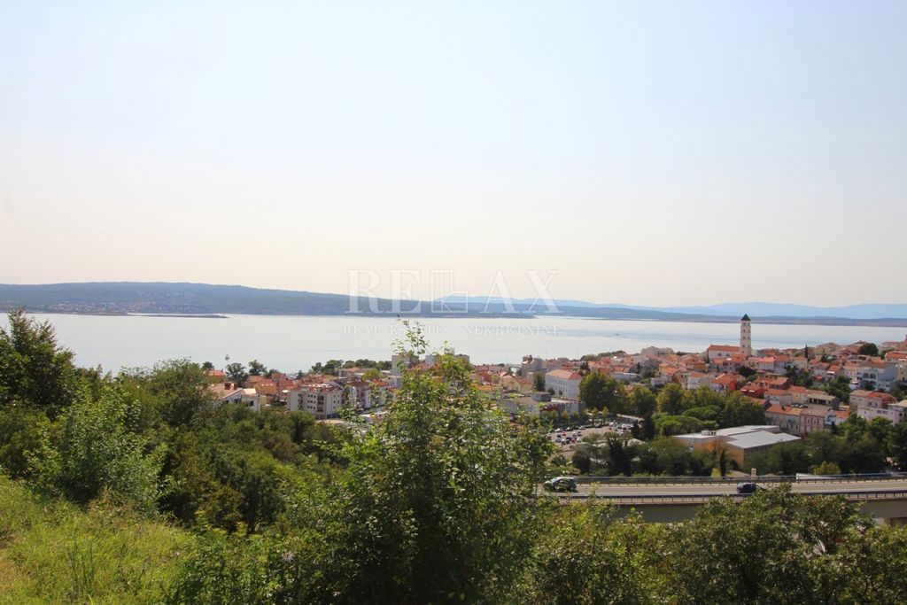 CRIKVENICA - Gradbišče s čudovitim panoramskim razgledom