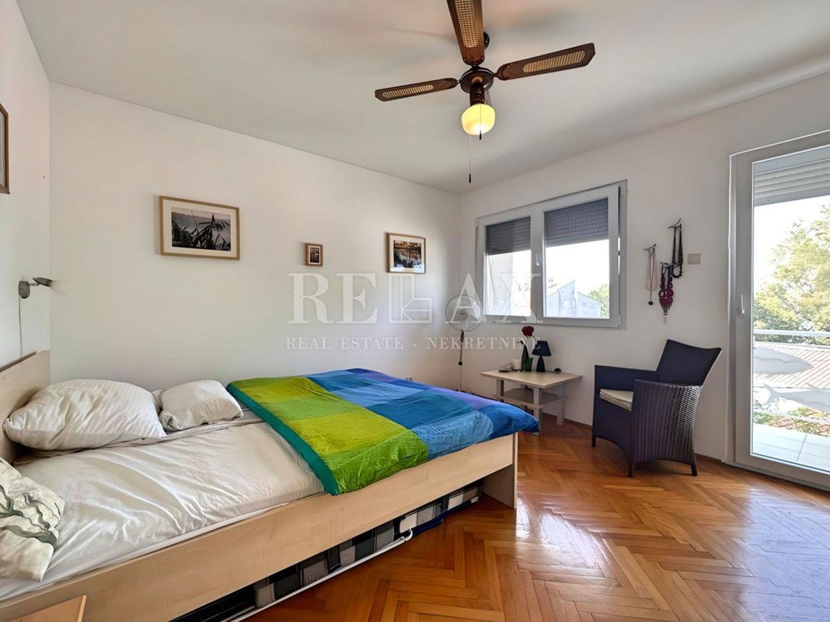 Novi Vinodolski, Klenovica - Apartma druga vrsta do morja