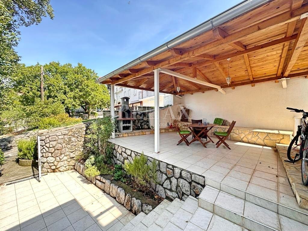 Novi Vinodolski, Klenovica - Apartma druga vrsta do morja