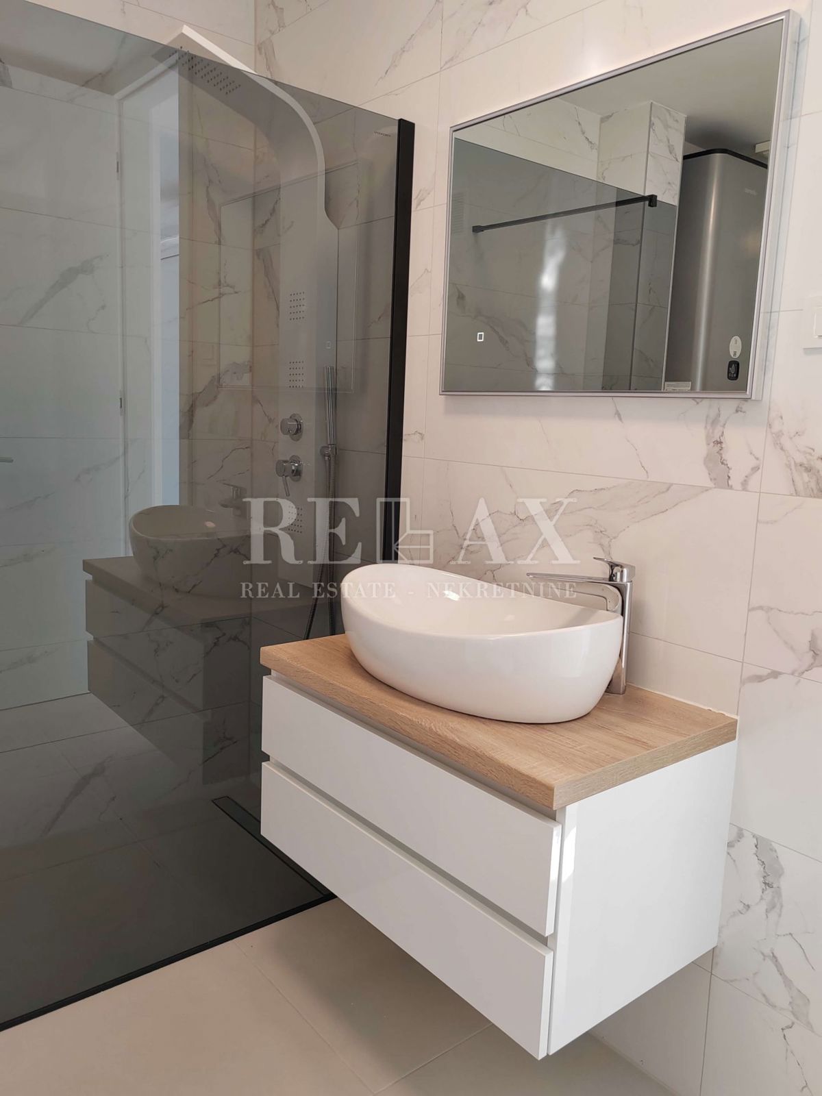 Krk - Luksuzni apartma blizu morja