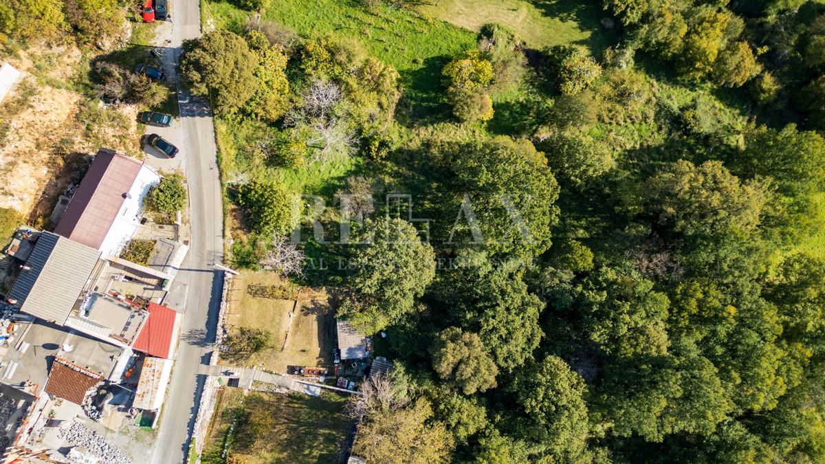 Bribir - gradbeno zemljišče s pogledom na morje