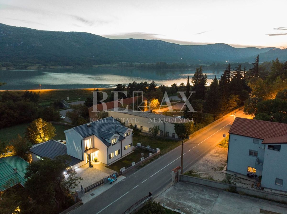Hiša Tribalj, Vinodolska Općina, 339,18m2
