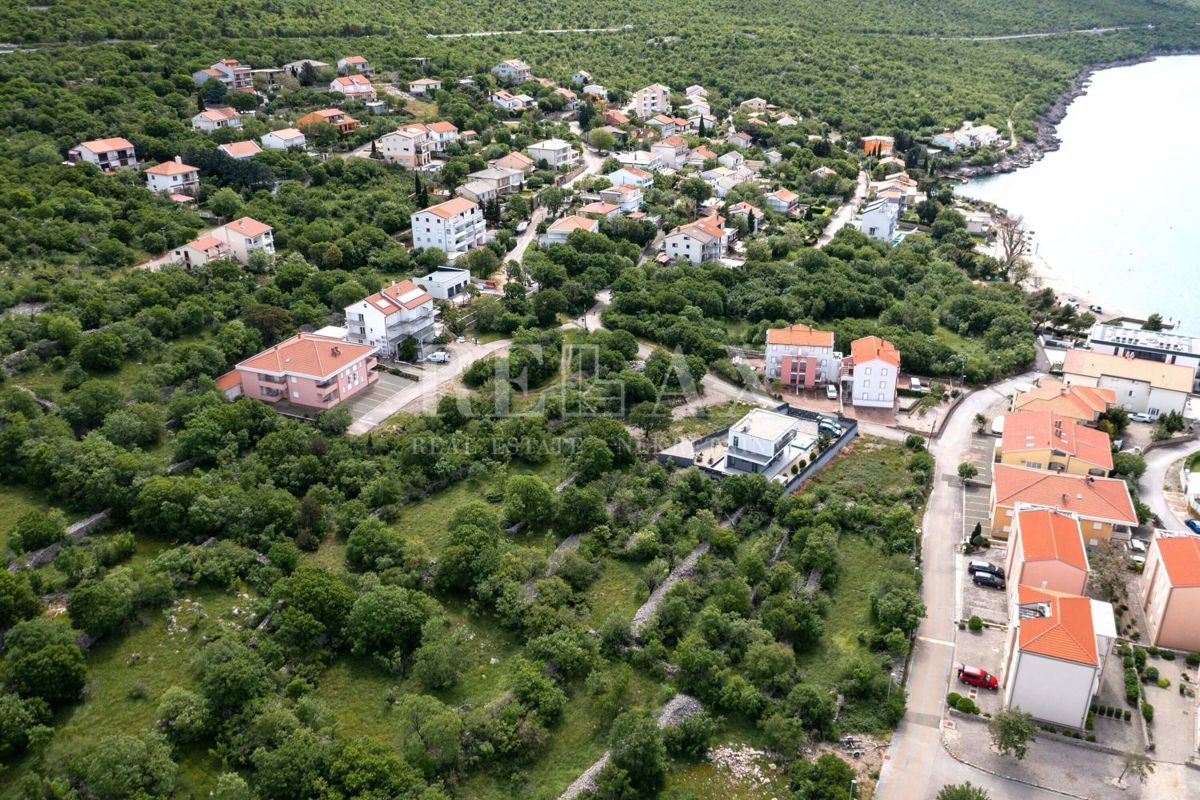Novi Vinodolski, Smokvica Krmpotska - zazidljivo zemljišče