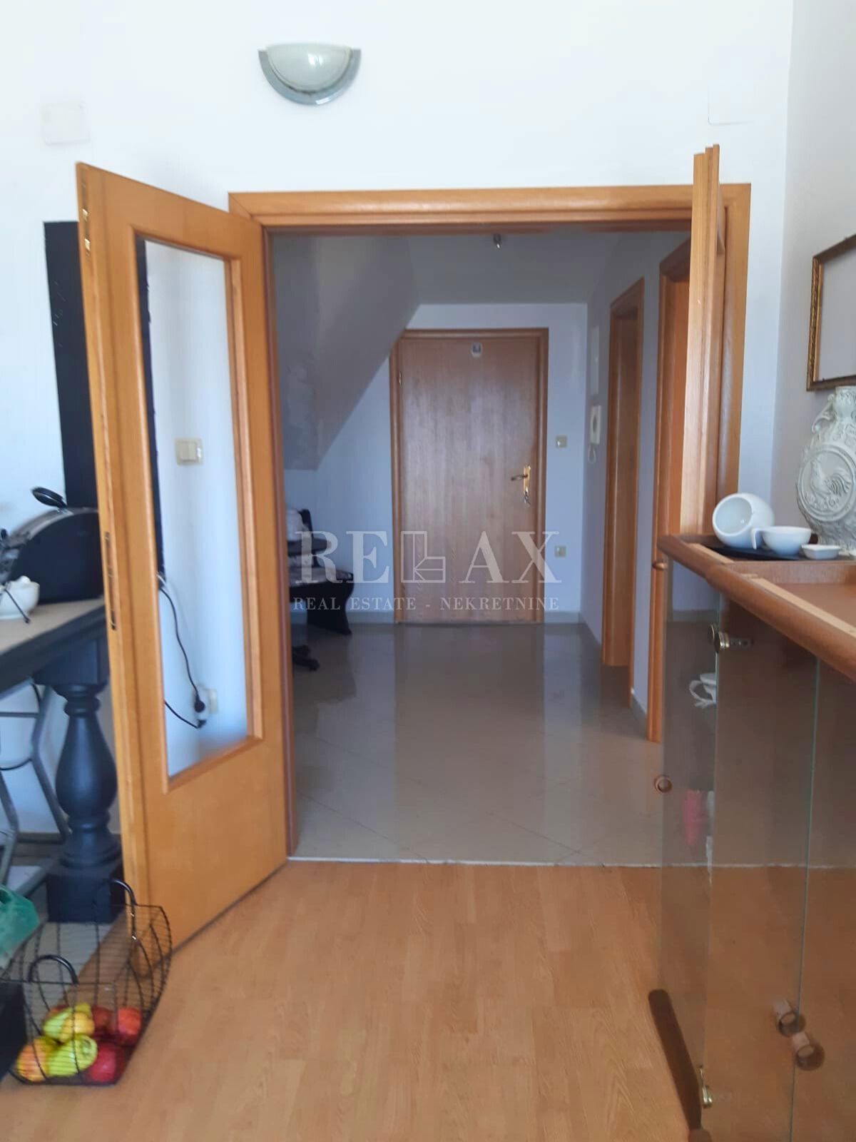 Novi Vinodolski - prostorno stanovanje s pogledom na morje