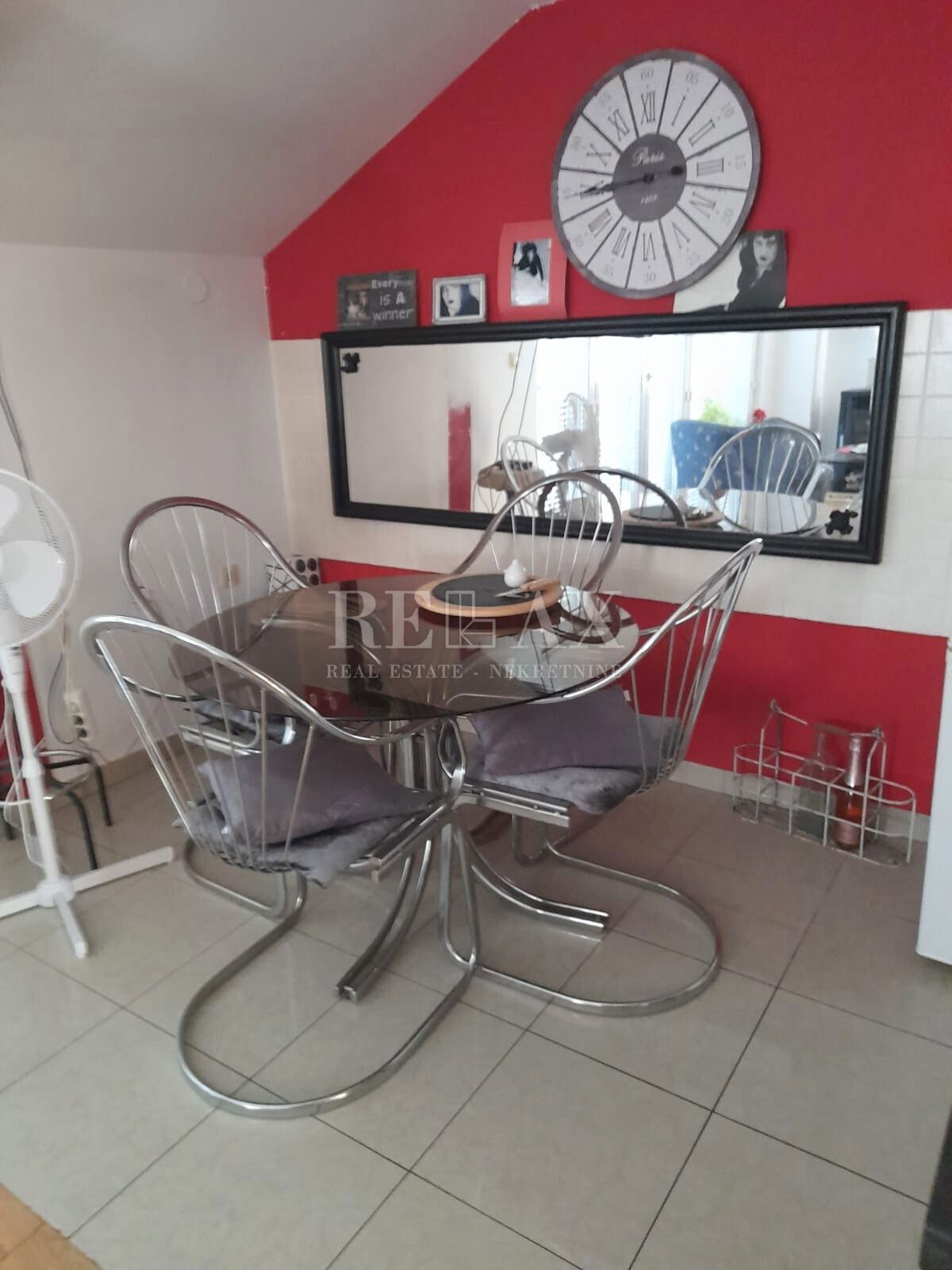 Novi Vinodolski - prostorno stanovanje s pogledom na morje