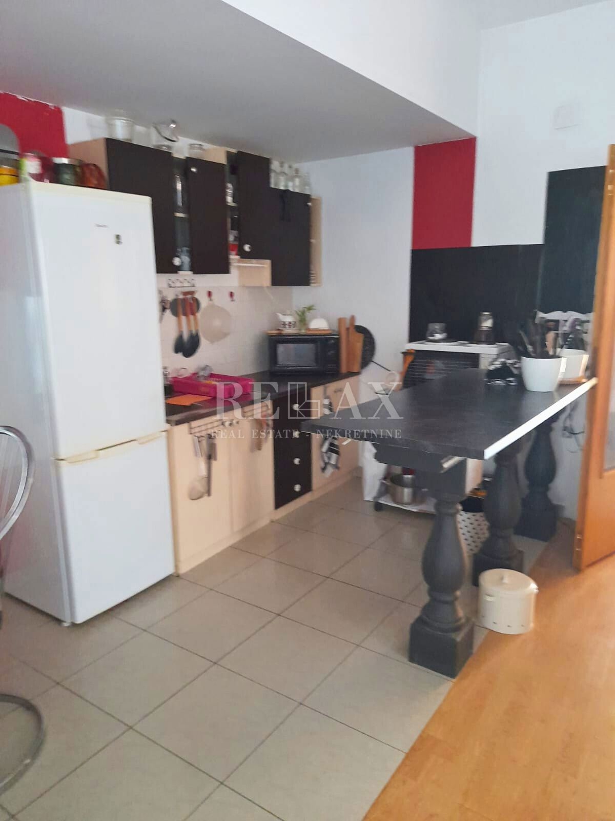 Novi Vinodolski - prostorno stanovanje s pogledom na morje