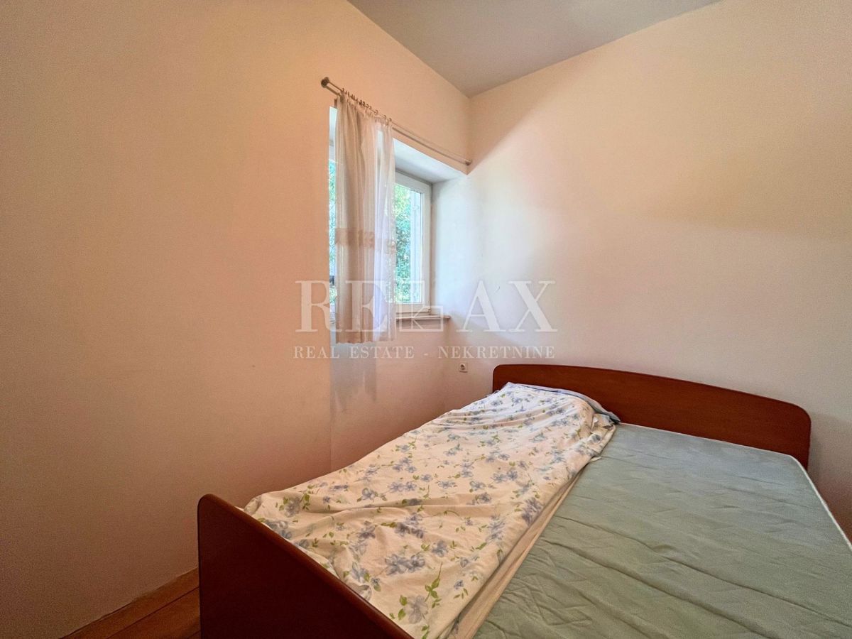 Novi Vinodolski - apartma v prvi vrsti do morja