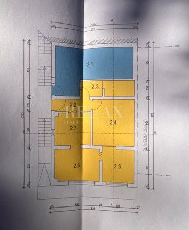 Rijeka, Sroki - dvosobno stanovanje s shrambo