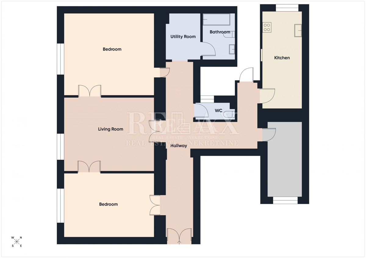 Reka - štirisobno klasično stanovanje v samem centru, 134,67 m2