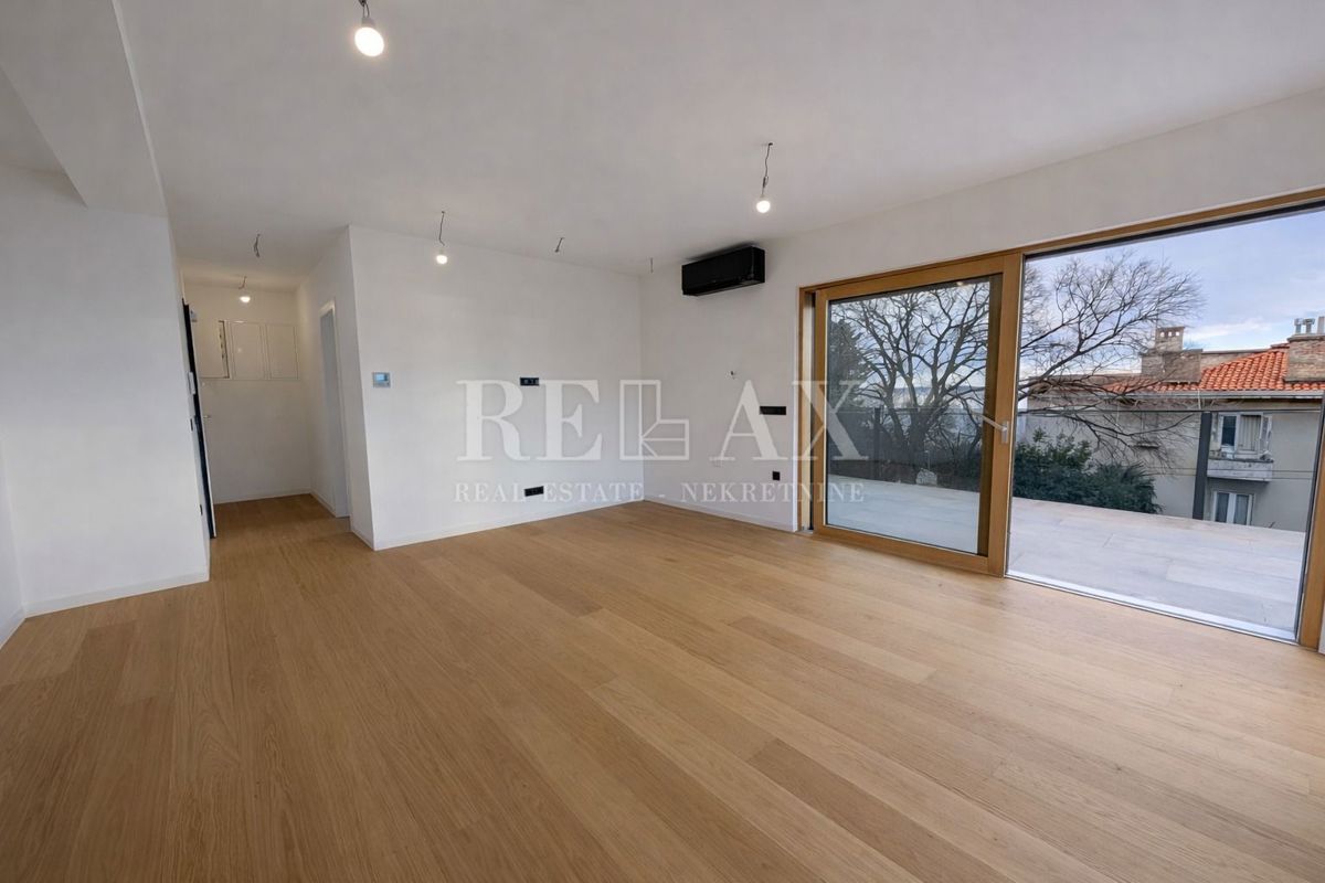 Reka, Kantrida - ekskluzivno stanovanje blizu morja